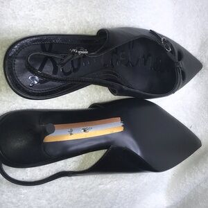 Sam Edelman Black Pointed Slingback Mules with Buckle